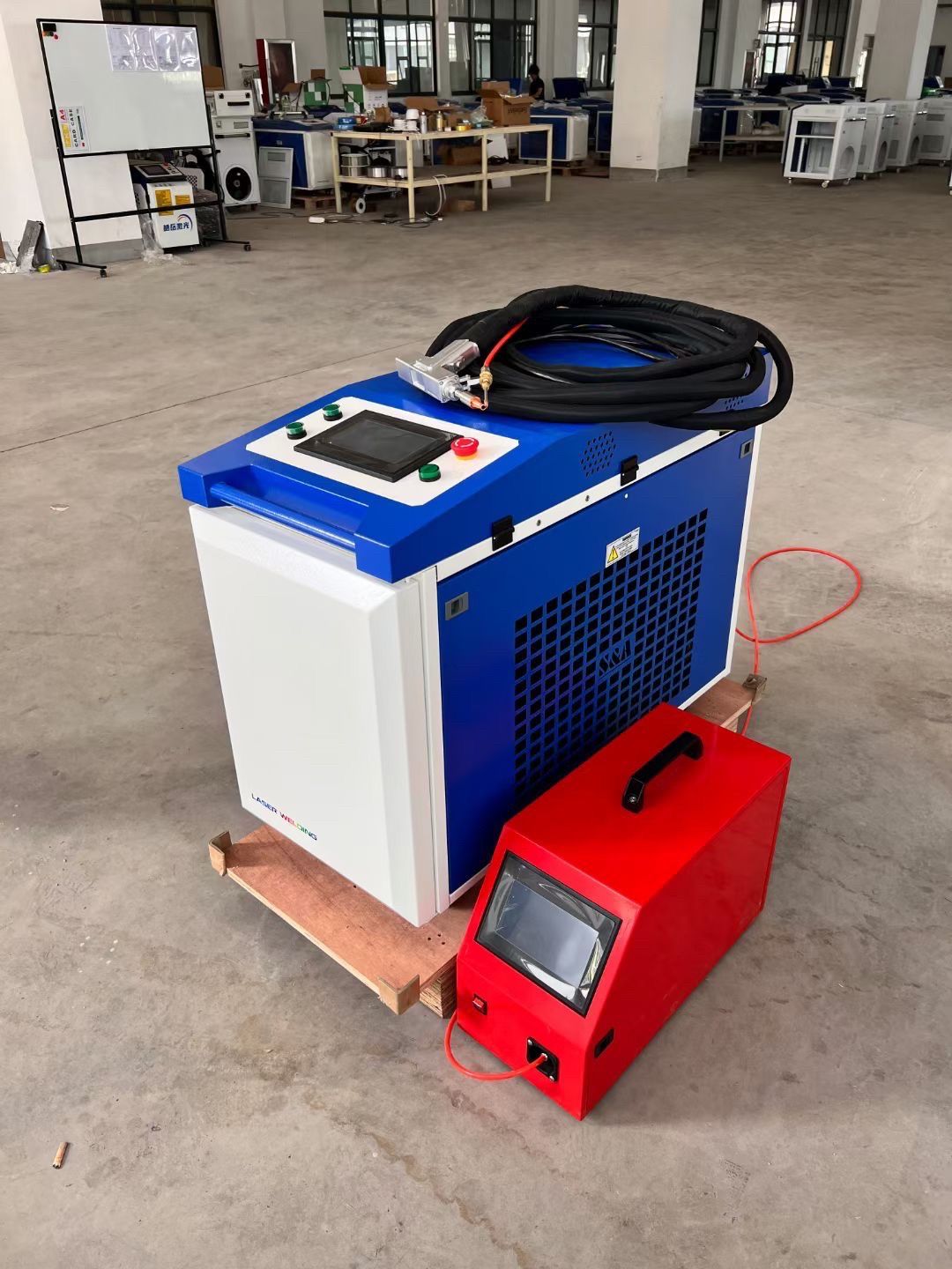 Заводская цена, 1500 Вт, 3000  – обзор и цена Air Cooled Laser Welding Machine 1500W