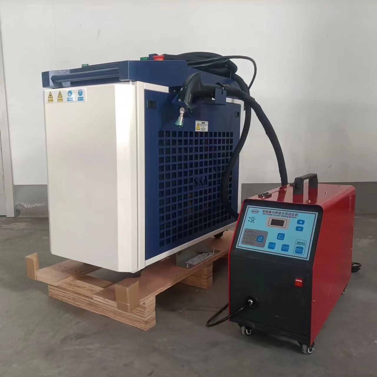 Заводская цена, 1500 Вт, 3000  – обзор и цена Air Cooled Laser Welding Machine 1500W